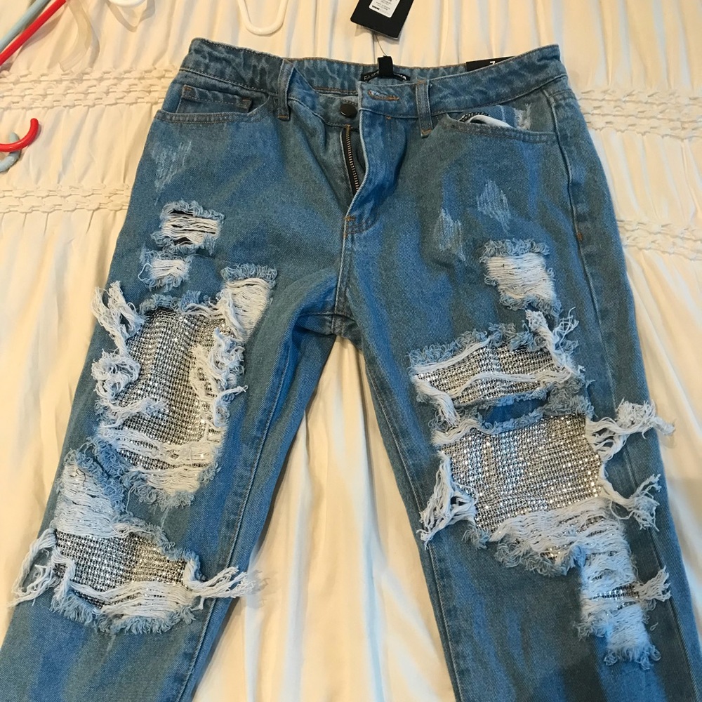 Ripped rhinestone fashion nova boyfriend jeans